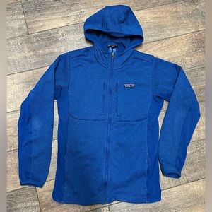 Patagonia Hooded Better Sweater Size Medium in Blue